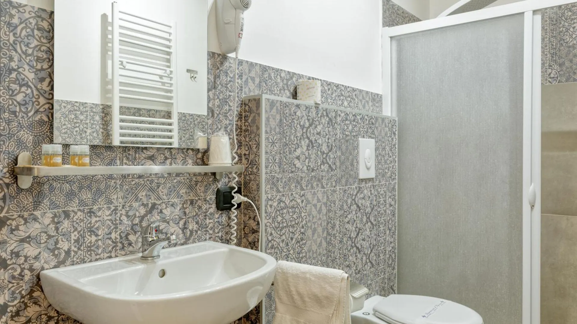 Sicilian Rooms Palermo 0*,  Italien